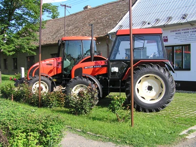 Prodej Zetorů (2)
